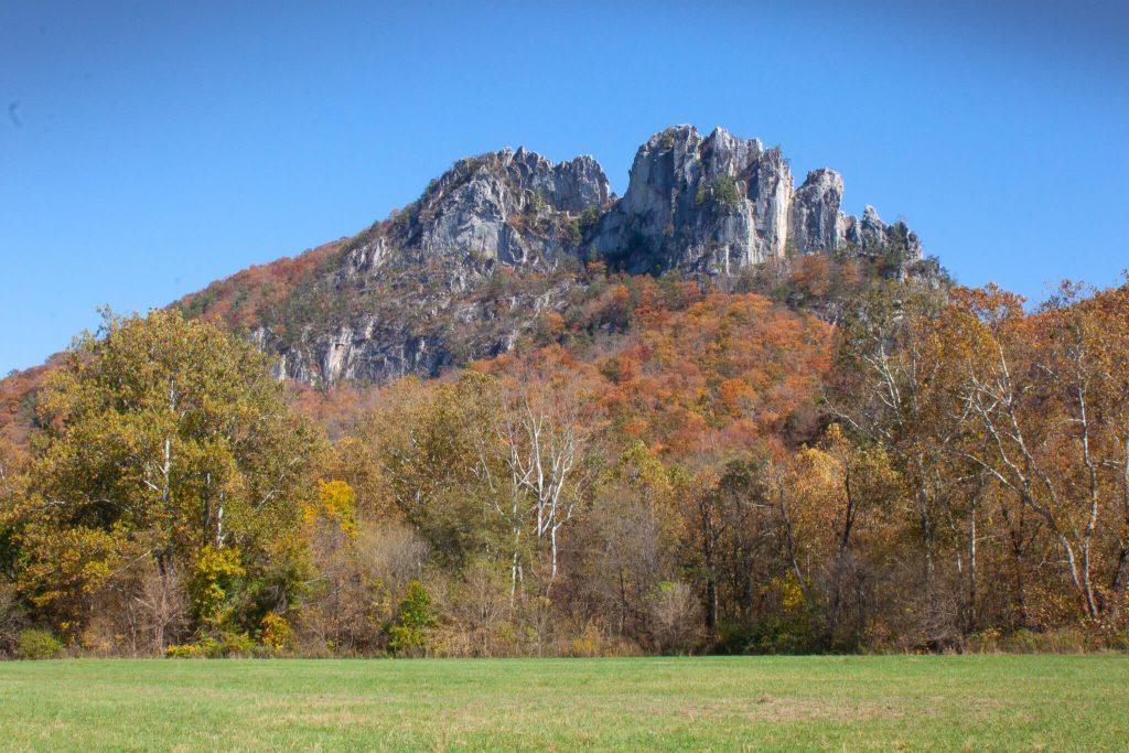 Seneca Rocks, West Virginia, fall US road trip