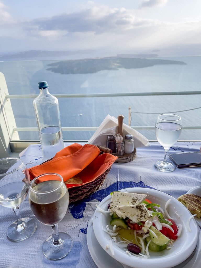 dinner in Imerovigli, santorini