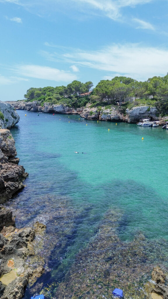 cala en brut, menorca