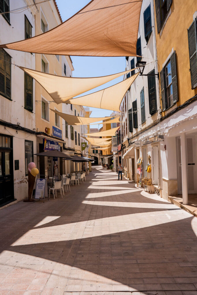 streets of mรกo, menorca