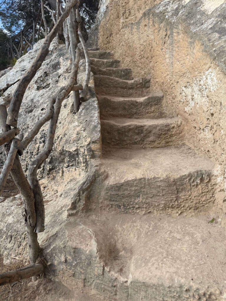 steps to cala macarelleta from macarella
