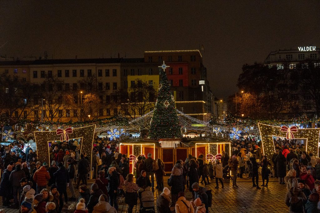 Peace Square Christmas Market, prague